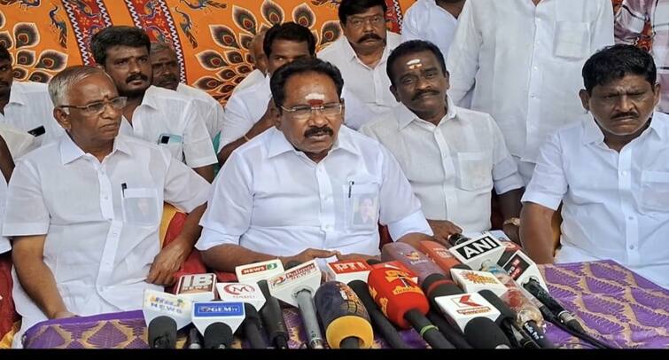 Madurai news dedicate what Thiruma said to Chief Minister Stalin say Sellur Raju tnn திருமா சொன்னதை முதல்வர் ஸ்டாலினுக்கு Dedicate செய்கிறேன் - நக்கலடித்த செல்லூர் ராஜூ