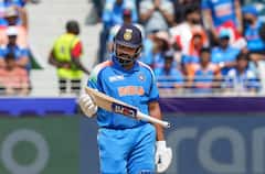 Ind vs Nz : रोहित, विराट, गिलने स्वस्तात नांग्या टाकल्या; अय्यर, पटेल, पांड्याने आब राखली! टीम इंडियाने किवींसमोर ठेवले 250 धावांचं लक्ष्य