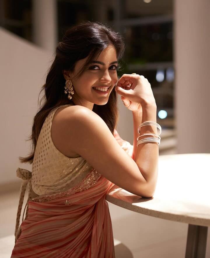 సరైన ఆఫర్ కోసం ఎదురుచూస్తోంది అమృత...మరి ఆమె కల నెరవేరుతుందేమో వెయిట్ అండ్ సీ