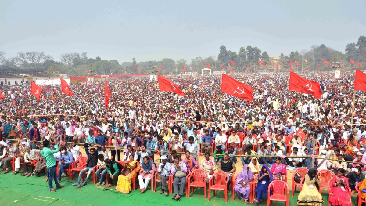 भाकपा-माले का पटना के गांधी मैदान में महाजुटान आज, आगामी चुनाव का तय होगा एजेंडा, दूरदराज से पहुंचे लोग