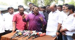 காம்ரேட்டில் இருந்து கார்ப்பரேட்டாக மாறிவிட்டனர்.. கம்யூனிஸ்ட் குறித்து சீமான் தாக்கு !