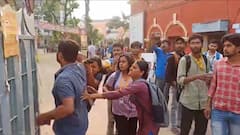 SFI-র ডাকা ছাত্র ধর্মঘটে জেলায় জেলায় অগ্নিগর্ভ পরিস্থিতি , থমথমে যাদবপুর