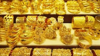 Gold Price: હોળી અગાઉ મોંઘા થયા સોના-ચાંદી, હવે આટલા રૂપિયામાં ખરીદી શકશો 10 ગ્રામ ગોલ્ડ