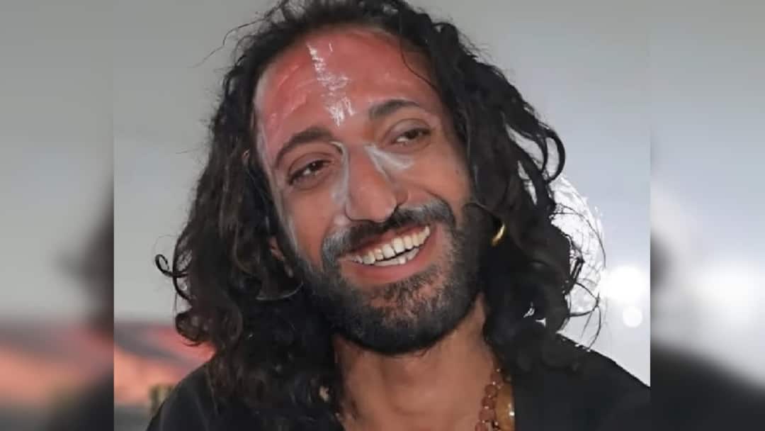 IIT Baba Abhay Singh Taken In Police Custody From Jaipur Hotel After Suicide Threat, Released IIT Baba Abhay Singh In Police Custody In Jaipur IIT Baba Abhay Singh Taken In Police Custody From Jaipur Hotel After Suicide Threat, Released