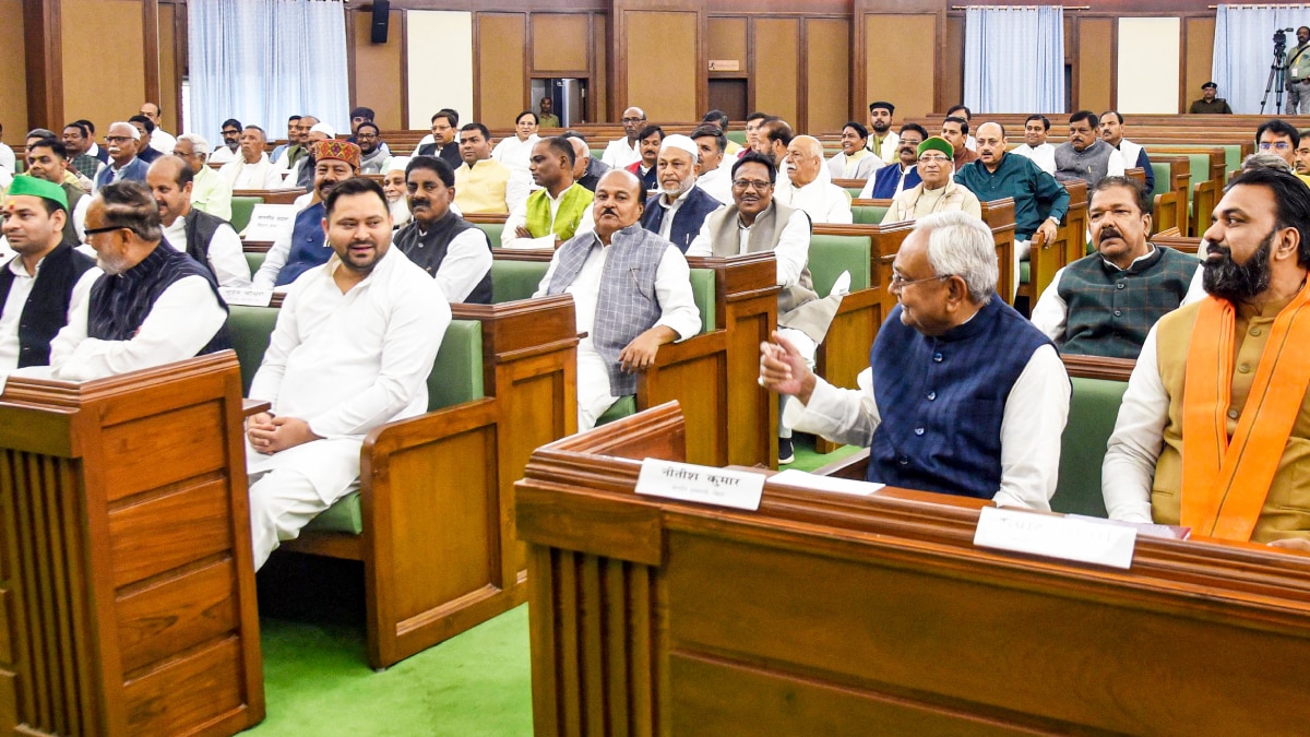 Bihar Budget 2025 Live: बजट पेश होने से पहले ही बिहार में विपक्ष का जोरदार हमला, RJD ने कहा- ‘झांसे में नहींं आने वाली जनता’