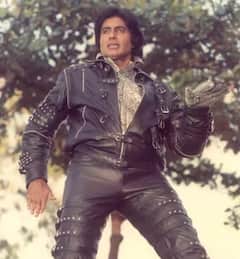 જ્યારે 21 વર્ષ નાની એક્ટ્રેસે અમિતાભ બચ્ચન સાથે આપ્યા ઇન્ટીમેટ સીન