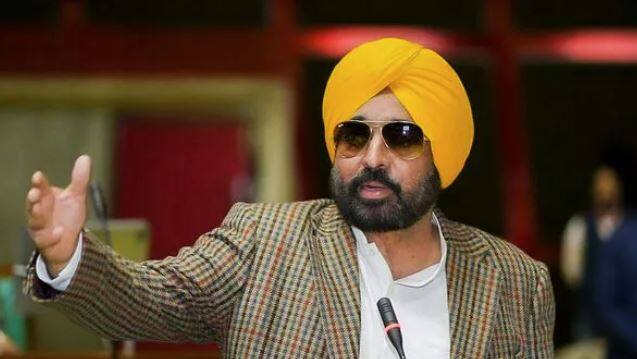 The deadline given to tehsildars in Punjab has expired ਤਹਿਸੀਲਦਾਰਾਂ ਨੂੰ ਦਿੱਤਾ ਸਮਾਂ ਹੋਇਆ ਖ਼ਤਮ, ਹੁਣ ਹੋਵੇਗਾ ਸਖ਼ਤ ਐਕਸ਼ਨ ! CM ਨੇ 5 ਵਜੇ ਤੱਕ ਕੰਮ 'ਤੇ ਆਉਣ ਦੀ ਦਿੱਤੀ ਸੀ ਚਿਤਾਵਨੀ