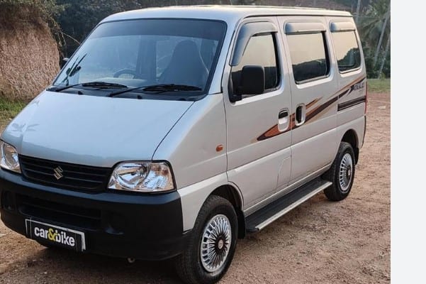 ਪਿਛਲੇ ਮਹੀਨੇ, ਈਕੋ ਦੀਆਂ 11,493 ਯੂਨਿਟਾਂ ਵੇਚੀਆਂ ਗਈਆਂ ਸਨ ਜਦੋਂ ਕਿ ਇਸ ਸਾਲ ਜਨਵਰੀ ਵਿੱਚ, ਕੰਪਨੀ ਨੇ ਇਸ ਕਾਰ ਦੀਆਂ 11,250 ਯੂਨਿਟਾਂ ਵੇਚੀਆਂ ਸਨ। ਸਾਲ ਦੇ ਦੂਜੇ ਮਹੀਨੇ ਈਕੋ ਦੀ ਵਿਕਰੀ ਵਿੱਚ ਥੋੜ੍ਹਾ ਵਾਧਾ ਹੋਇਆ ਹੈ। ਈਕੋ ਦੀ ਐਕਸ-ਸ਼ੋਰੂਮ ਕੀਮਤ 5.44 ਲੱਖ ਰੁਪਏ ਤੋਂ ਸ਼ੁਰੂ ਹੁੰਦੀ ਹੈ। ਇਸ ਕਾਰ ਵਿੱਚ 5 ਅਤੇ 7 ਸੀਟਰ ਆਪਸ਼ਨ ਉਪਲਬਧ ਹਨ। ਇਹ ਪੈਟਰੋਲ ਦੇ ਨਾਲ-ਨਾਲ CNG ਵਿਕਲਪ ਵਿੱਚ ਵੀ ਆਉਂਦਾ ਹੈ।