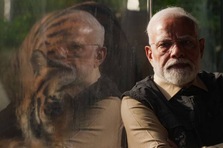 वनतारामध्ये सध्या दोन हजाराहून अधिक प्रजाती आणि दीड लाखांहून अधिक संकटात सापडलेल्या आणि धोक्यात आलेल्या प्राण्यांची काळजी घेतली जाते.