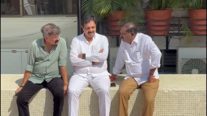 मुख्यमंत्री देवेंद्र फडणवीस (Devendra Fadnavis) यांच्या नेतृत्वात असलेल्या महायुती सरकरचा हा पहिला अर्थसंकल्प आहे. तर अर्थमंत्री म्हणून अजित पवार (Ajit Pawar) अर्थसंकल्प कसा मांडणार याकडे सर्वांचं लक्ष आहे.