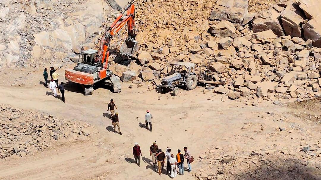 Karnataka Stone Quarry Explosion Damages Over 15 Houses In Dakshin Kannada District Explosion At Karnataka Stone Quarry Damages Over 15 Houses In Dakshin Kannada District