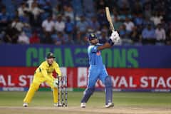 Champions Trophy 2025 Hardik Pandya: ती पुन्हा आली...; ऑस्ट्रेलियाविरुद्ध हार्दिक पांड्याचे दणादण सिक्स, पाकिस्तानविरुद्ध फ्लाईंग किस देणाऱ्या मिस्ट्री गर्लने काय केलं?