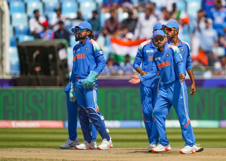 चैंपियंस ट्रॉफी के दूसरे सेमीफाइनल बुधवार को खेले जाएंगे। इससे पहले, भारतीय टीम ने ऑस्ट्रेलिया को फाइनल में पहुंचने के लिए मंगलवार को चैंपियंस ट्रॉफी के पहले सेमीफाइनल में चार विकेट के लिए ऑस्ट्रेलिया को हराया।