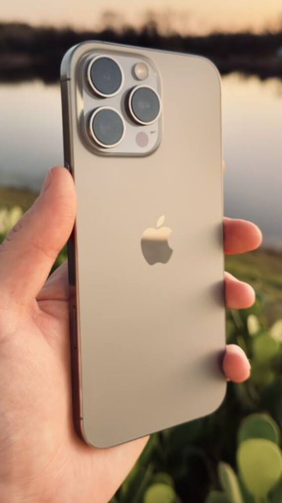 फटाफट ऑर्डर करें iPhone 16 Pro, मिल रहा इतने सस्ते में