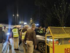 ट्रैफिक नियम तोड़ने वालों के खिलाफ दिल्ली पुलिस सख्त, स्पेशल ड्राइव के दौरान ताबड़तोड़ एक्शन