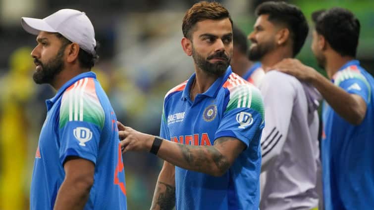जैसा कि कोहली ने कहा, यह हुआ, यह कहा गया कि भारत की जीत से कुछ सेकंड पहले रोहित