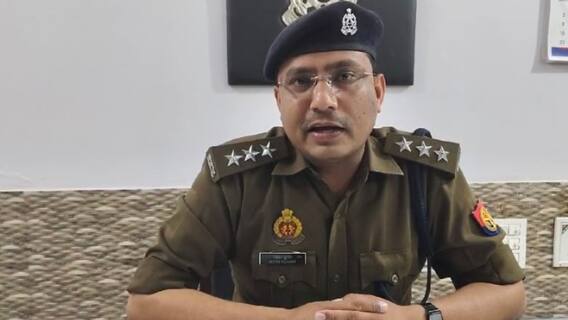 Bareilly News: बरेली में मेडिकल संचालक पर एसिड अटैक, पुलिस ने दो लोगों को हिरासत में लिया Bareilly News: बरेली में मेडिकल संचालक पर एसिड अटैक, पुलिस ने दो लोगों को हिरासत में लिया