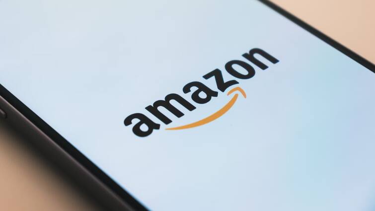 amazon to launch its ai model with reasoning capabilities to take on openai gpt 4o OpenAI समेत दूसरी कंपनियों की उड़ेगी नींद, अपना AI मॉडल लाएगी Amazon, जानें कब तक हो सकता है लॉन्च