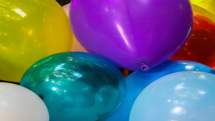 Thanjavur news Tragedy as child dies after swallowing balloon tnn பெற்றோர்களே கவனம்... பலூனை விழுங்கிய குழந்தை உயிரிழந்த சோகம்