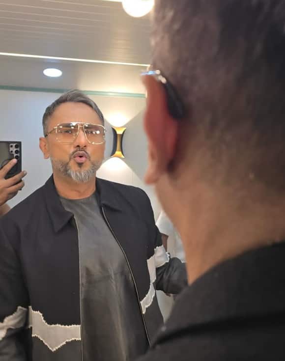 Recently, in an interview given to Aaj Tak, Honey Singh's trainer told which diet and workout plan did the wrappers to lose weight. The trainer told that Honey Singh's diet had a special green juice. Rich in nutrients, this juice had helped their body to detoxify and promote metabolism.