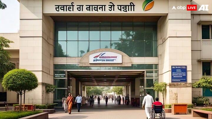 आयुष्मान भारत के अलावा सरकार मुख्यमंत्री स्वास्थ्य बीमा योजना चलाती है जो अलग अलग राज्यों में फिलहाल चल रही है. इसमें हर राज्य की सरकार गरीब और जरूरतमंद लोगों के लिए फ्री या सस्ता इलाज उपलब्ध कराती है.