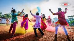 Holi 2025 Vastu Tips: होली पर घर की गलत ऊर्जा को कैसे दूर करते हैं