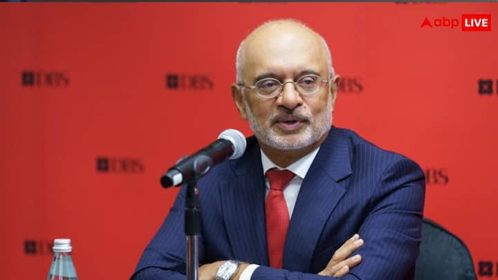 DBS Bank: डीबीएस बैंक के सीईओ पीयूष गुप्ता को 2024 में 56 फीसदी सैलरी हाइक मिली और उन्हें 115 करोड़ रुपये का वेतन मिला. वह इस महीने अपना पोस्ट छोड़ रहे हैं.