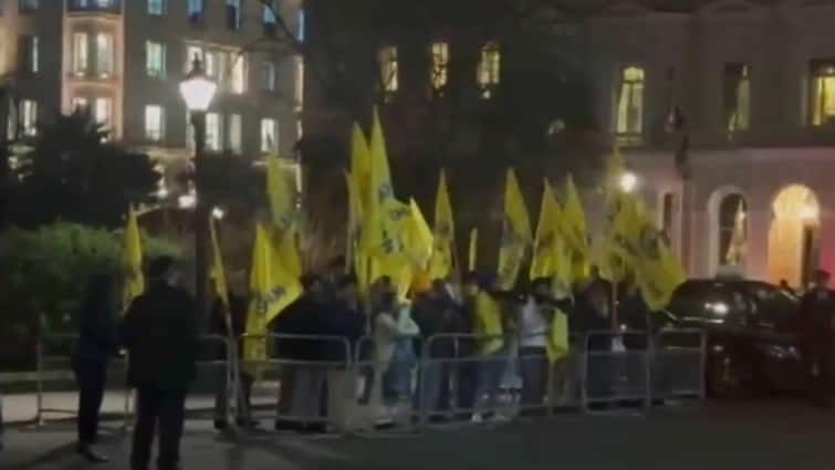 Khalistani created ruckus outside Chatham House where External Affairs Minister Jaishankar participated Video: विदेश मंत्री जयशंकर के लंदन पहुंचते ही उपद्रवियों ने किया हंगामा, लगाए 'खालिस्तान जिंदाबाद' के नारे
