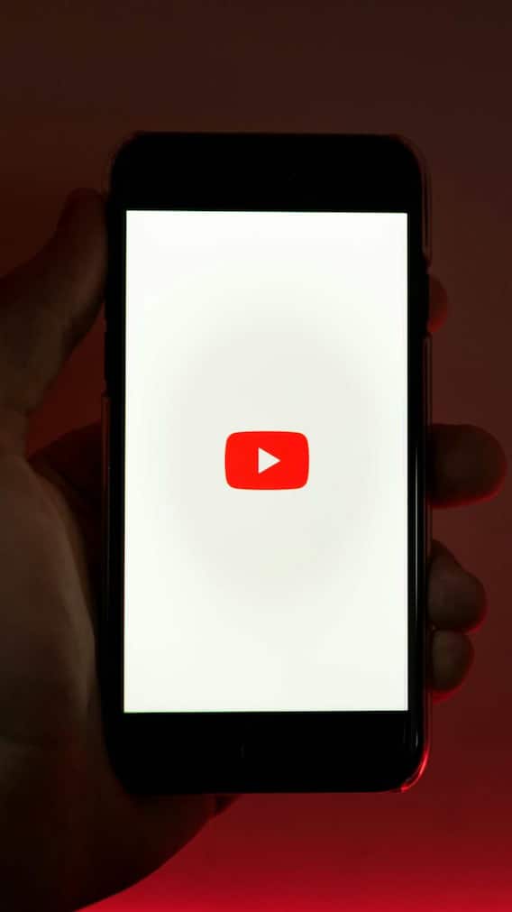 YouTube पर 1 लाख व्यूज होने पर कितने पैसे मिलते हैं!