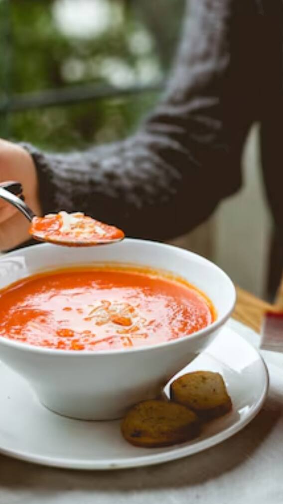 रिश्तेदारों का सूप बनाकर पी जाते हैं यहां के लोग