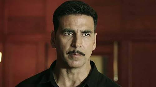 अगर आपको लगता है कि अक्षय कुमार के पास सबसे ज्यादा ब्लॉकबस्टर हैं, तो भी आप सही नहीं हैं. अक्षय कुमार के पास सिंबा और स्त्री 2 को मिलाकर सिर्फ 2 ब्लॉकबस्टर हैं और वो दोनों फिल्मों में लीड में नहीं थे.