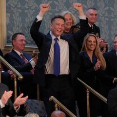 Tesla : टेस्लाचं भारतातील पहिलं शोरुम मुंबईत सुरु होणार, बीकेसीतील जागेचं महिन्याला 35 लाख रुपये भाडं अन् 2 कोटी डिपॉझिट