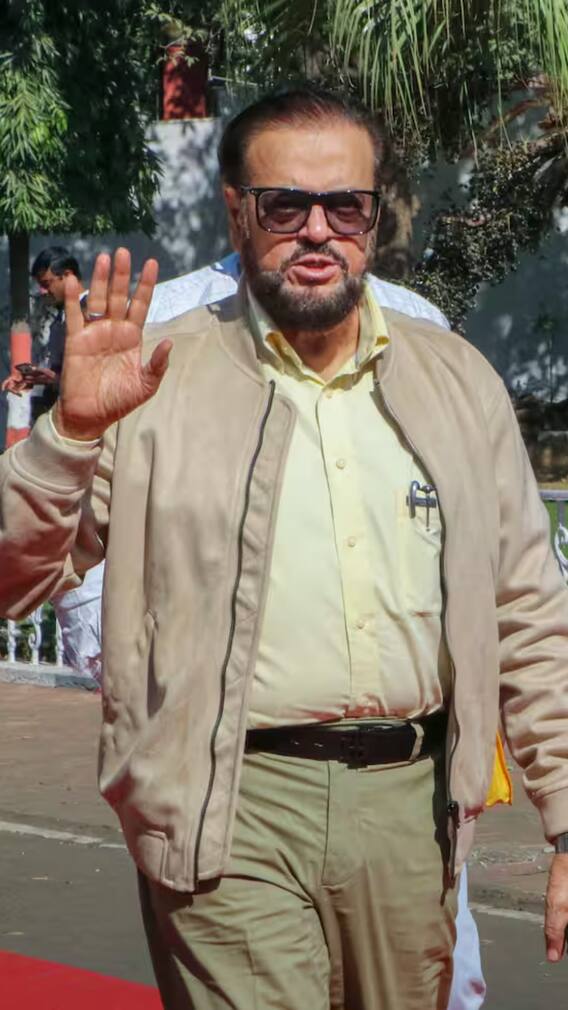 सपा विधायक अबू आजमी के पास कितनी संपत्ति? जानकर हो जाएंगे हैरान