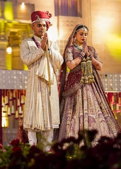 शिवराज सिंह चौहान के बेटे कार्तिकेय और अमानत बंसल के विवाह की पहली झलक, देखें भव्य शादी की तस्वीरें