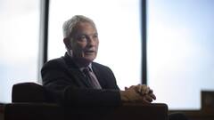 डोनाल्ड ट्रंप को लेकर ऐसा क्या कह दिया कि इस देश की सरकार ने तुरंत हाई कमिश्नर को किया पद से बर्खास्त, जानिए