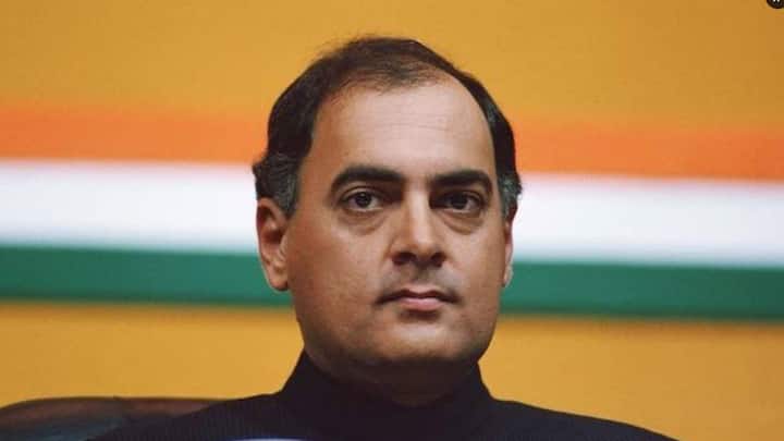 नास्त्रेदमस ने ऐसी कई भविष्यवाणियां की दी थी जो पहले सच साबित हुई, जैसे- एडोल्फ हिटलर का उदय, अमेरिकी राष्ट्रपति जॉन एफ कैनेडी की हत्या, राजीव गांधी की हत्या आदि.