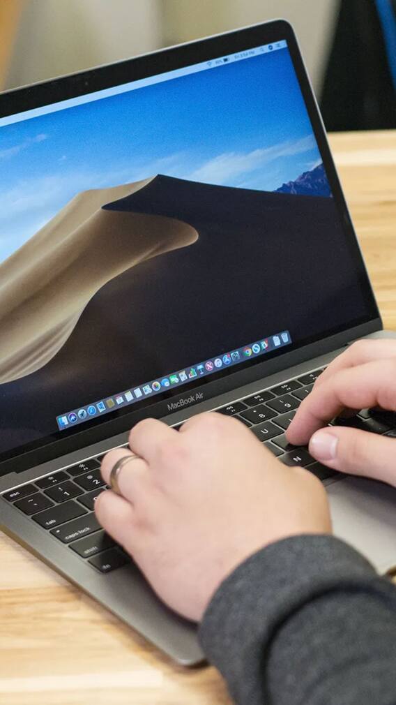 क्या लैपटॉप को रोज बंद करना चाहिए, जानें फायदे और नुकसान