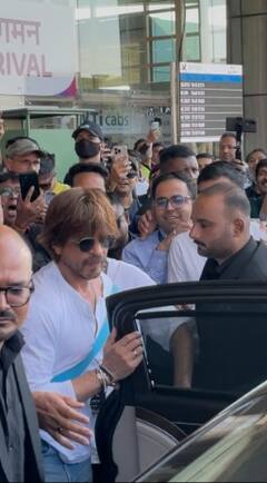 IIFA के लिए जयपुर पहुंचे Shah rukh Khan, एयरपोर्ट पर स्टाइलिश लुक में आए नजर