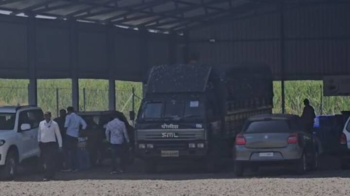 घटना घडल्यानंतर दत्ता गाडेनी घटना घडल्यावर मोबाईलवरून कोणा कोणाला फोन केले? याचा तपास केला जाणार आहे