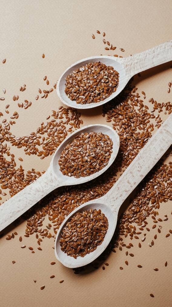 9 Remarkable Benefits Of Adding Flaxseeds To Your Diet