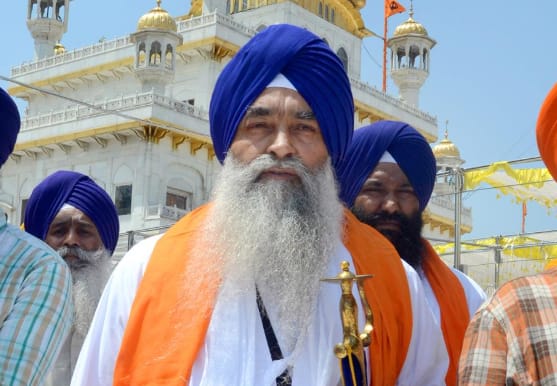 Jathedar Giani Raghbir Singh: ਸਭ ਕੁਝ ਹੱਥੋਂ ਜਾਂਦਾ ਵੇਖ ਬਾਦਲ ਧੜੇ ਨੇ ਖੇਡਿਆ ਵੱਡਾ ਦਾਅ! ਜਥੇਦਾਰਾਂ ਦੀ ਛੁੱਟੀ ਕਰਕੇ ਪਲਟਿਆ ਪਾਸਾ Jathedar Giani Raghbir Singh: ਸਭ ਕੁਝ ਹੱਥੋਂ ਜਾਂਦਾ ਵੇਖ ਬਾਦਲ ਧੜੇ ਨੇ ਖੇਡਿਆ ਵੱਡਾ ਦਾਅ! ਜਥੇਦਾਰਾਂ ਦੀ ਛੁੱਟੀ ਕਰਕੇ ਪਲਟਿਆ ਪਾਸਾ