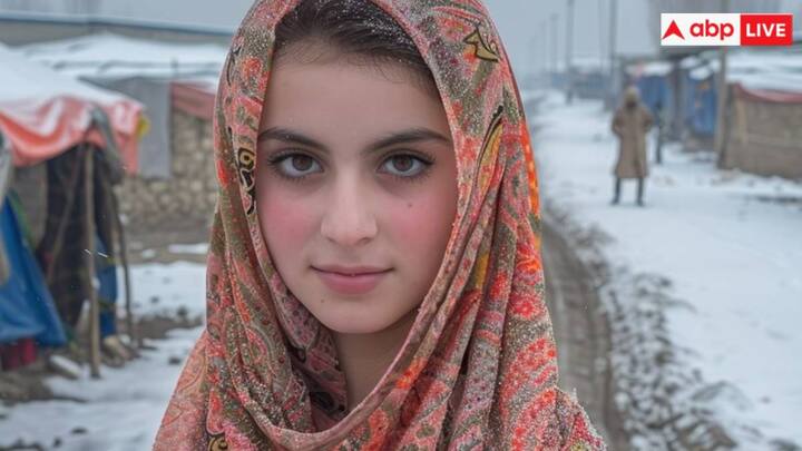 केसर का इस्तेमाल कश्मीरी लोग खूब करते हैं। यह न केवल त्वचा को प्राकृतिक गुलाबी रंग देता है. बल्कि फ्री रेडिकल्स से भी बचाता है.