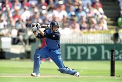 IND VS NZ FINAL: चैंपियंस ट्रॉफी के फाइनल में शतक जड़ चुके हैं ये खिलाड़ी, लिस्ट में एक भारतीय शामिल