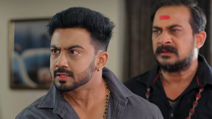 రుద్రని జైలుకి పంపించింది నేనే..నీ ప్రాణం పోయినా నాకు లెక్కలేదు ఈ కోట కావాలి...నాకోసం చచ్చిపో డాడ్ అంటూ చంపేందుకు ప్రయత్నిస్తాడు. భైరవి సహా ఇంట్లో అందరూ వచ్చి బతిమలాడినా వినడు. ఇంతలో క్రిష్ వచ్చి కత్తికి అడ్డం నిలబడతాడు