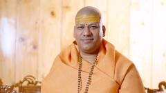 'कुंभ पर सवाल उठाने वाले सनातन धर्म के लिए वायरस हैं' स्वामी कैलाशानंद गिरि का अखिलेश पर जुबानी हमला