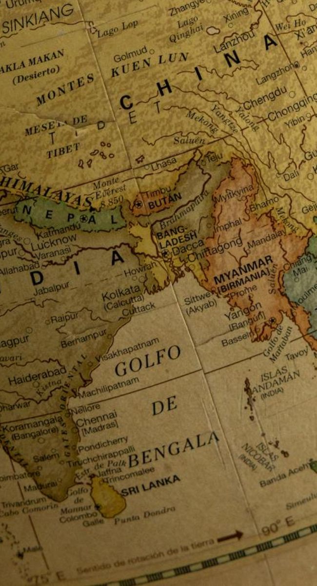भारत और म्यांमार के बीच कौन सी रेखा है?
