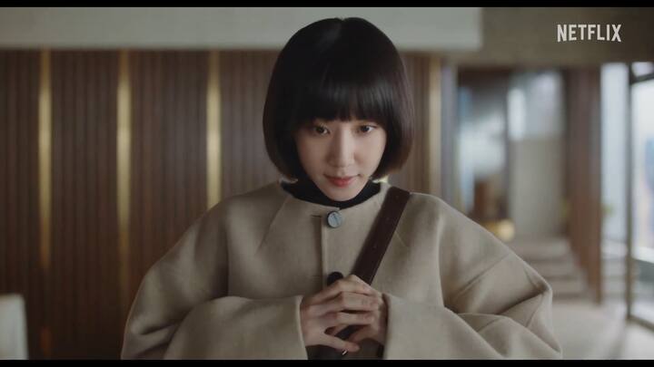 Woo Young-woo from Extraordinary Attorney Woo is a brilliant rookie lawyer with high-functioning autism. She excels in her legal career while overcoming social challenges, proving strength comes in many forms.