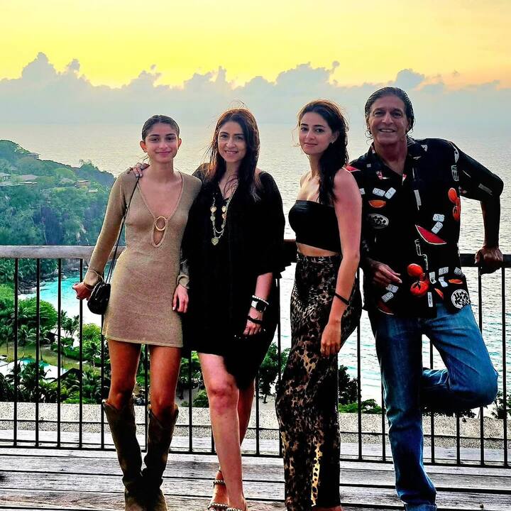 अनन्या पांडे इन दिनों विदेश में अपनी फैमिली के साथ क्वालिटी टाइम स्पेंड कर रही हैं. दरअसल पूरी पांडे फैमिली इस वक्त वेकेशन पर हैं.