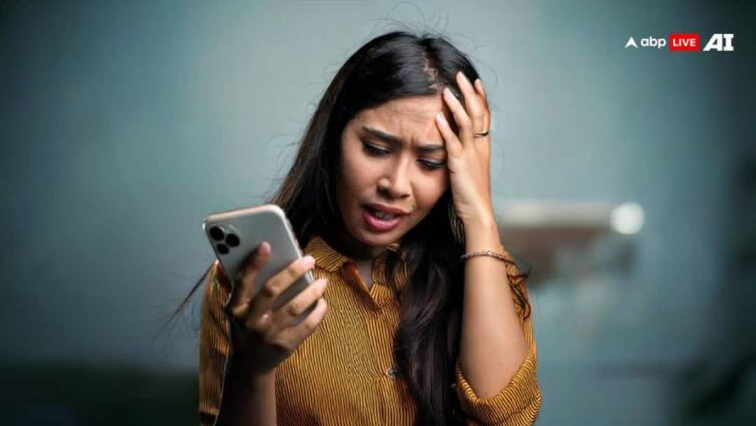 International Women Day Delhi mahila samman yojana benefits know rules eligibility and process ANN दिल्ली की महिलाओं को झटका, आज अकाउंट में आने थे 2500 रुपये, जानें महिला सम्मान योजना की शर्तें