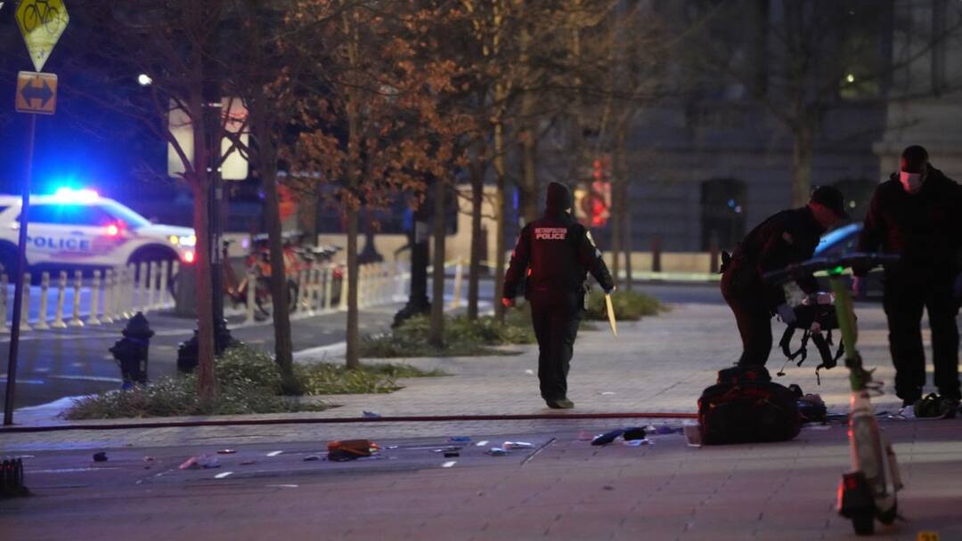 US White House Armed Man Shot At By US Secret Service Agents After Confrontation Armed Man Shot At By US Secret Service Agents Near White House After 'Confrontation'
